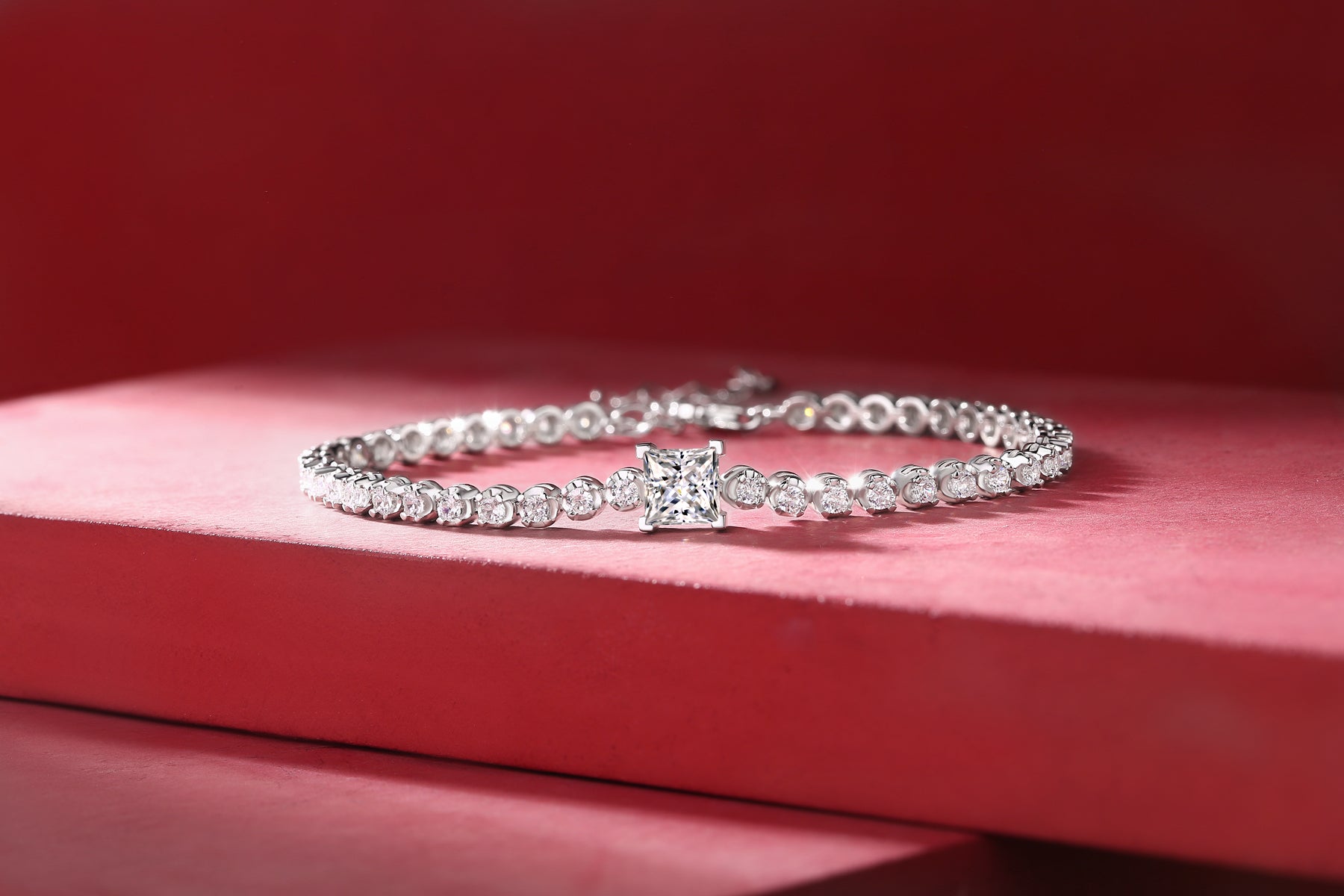 Rubik's Cube Luxury Fashion Mosan Diamond Silver Jewelry Comparable To Natural Diamond Bracelet