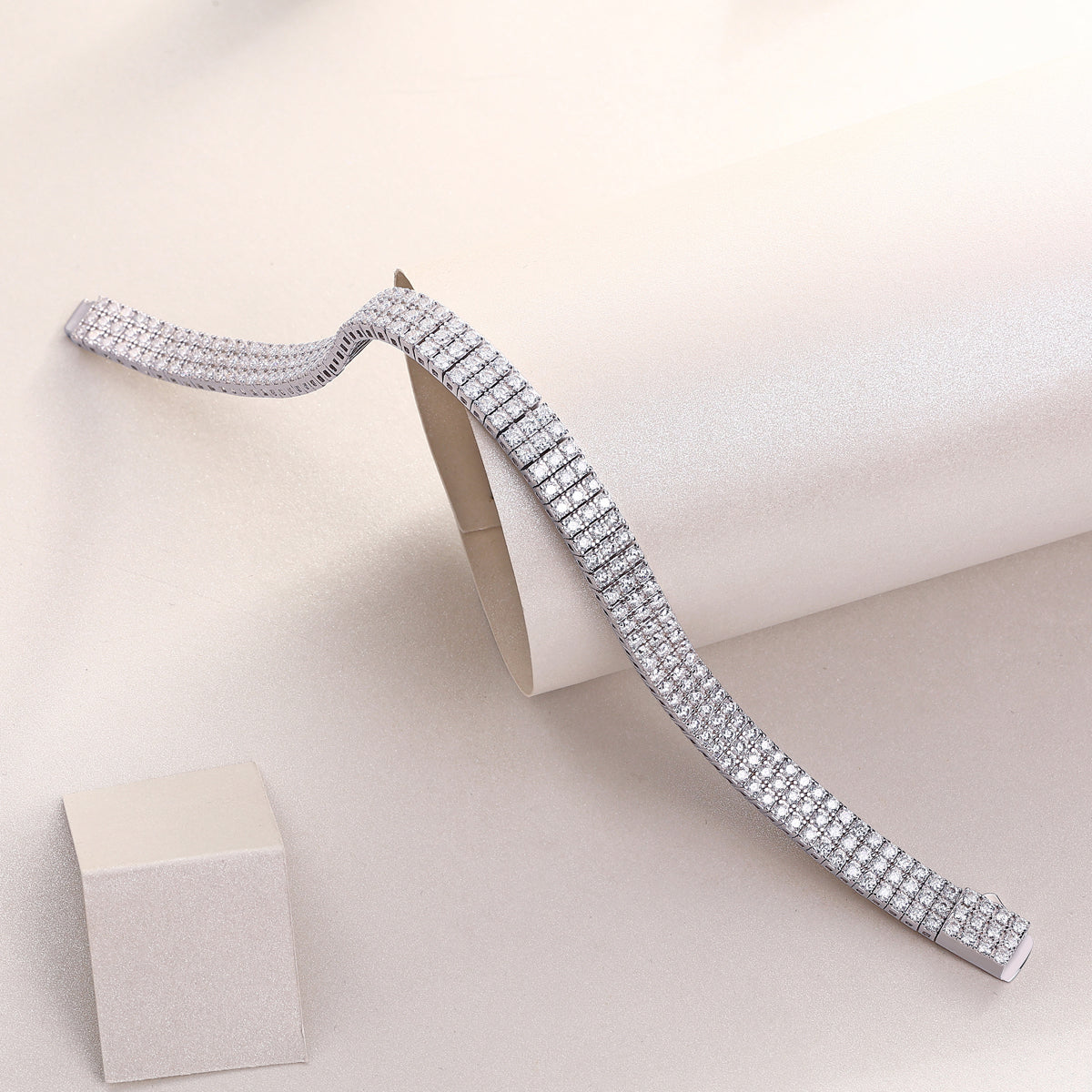 Chain Guanghua Luxury Fashion Mosan Diamond S925 Silver Bracelet Comparable To Natural Diamonds
