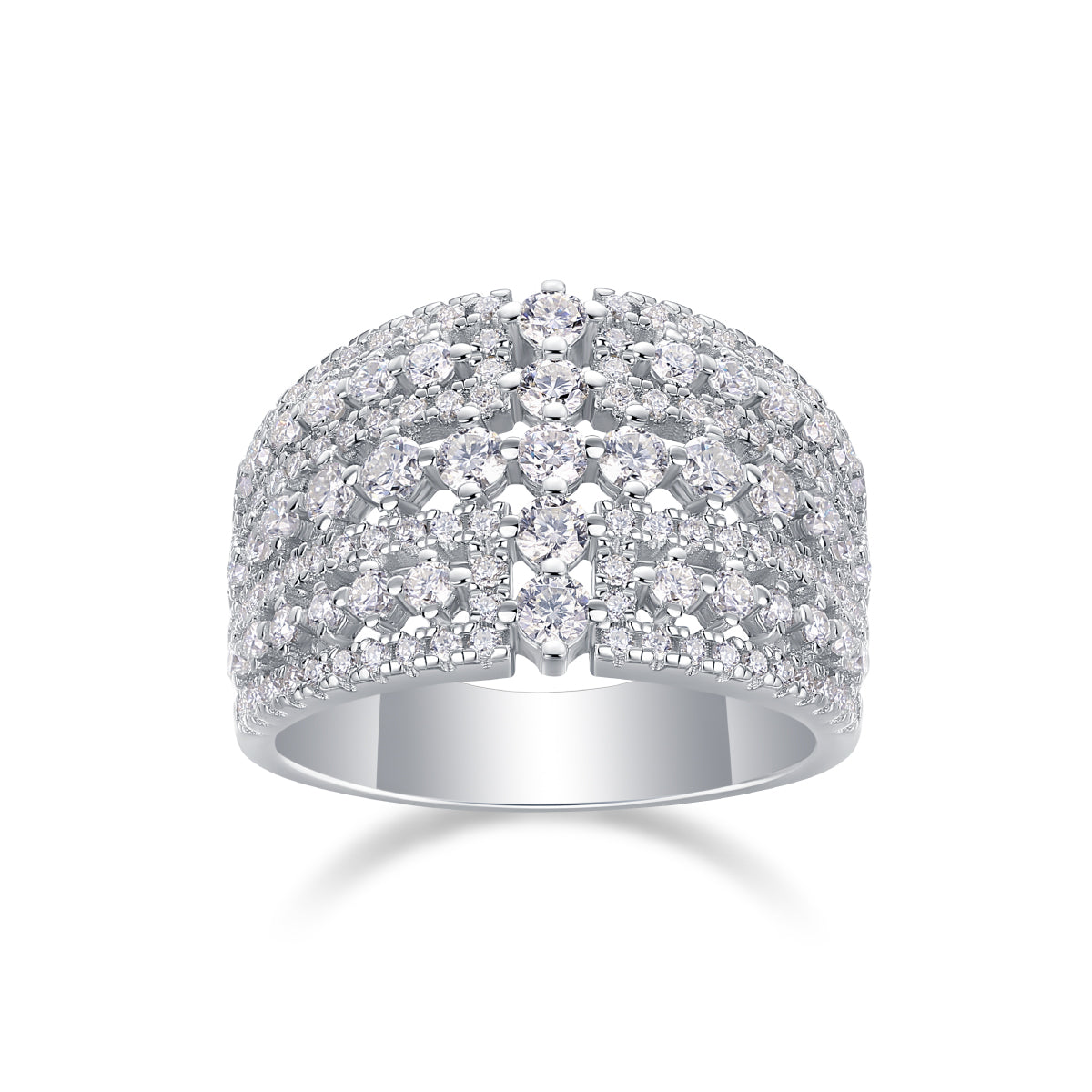 Many Diamonds Are Arranged Luxuriously Fashionable Moissanite Silver Rings